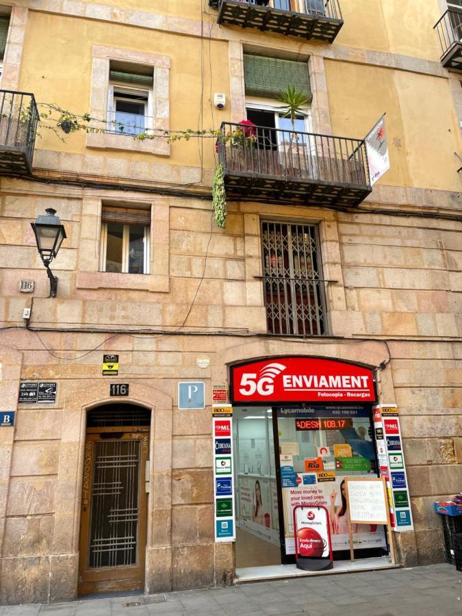Pension Bertolin Barcelona Zewnętrze zdjęcie