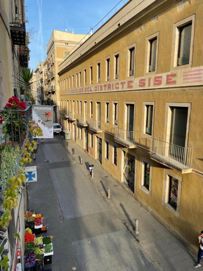 Pension Bertolin Barcelona Zewnętrze zdjęcie